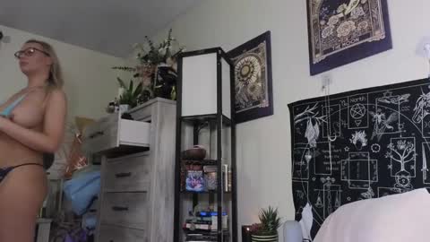 Sluttysofia online show from 28, 2, 2025