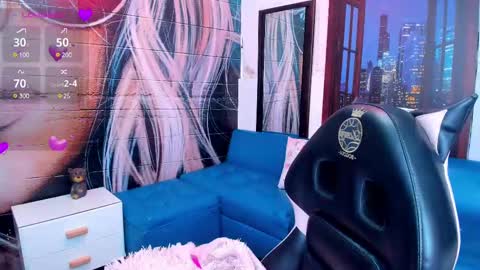 Snapshot of small__naughty chatting on 27, 2, 2025 Mariana Torres online show from 27, 2, 2025