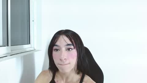 Snapshot of small_hot19 chatting on 14, 11, 2025 Small Hot19 online show from 14, 11, 2025