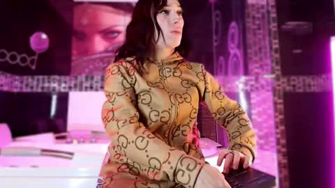 Snapshot of small_hot19 chatting on 16, 12, 2025 Small Hot19 online show from 16, 12, 2025