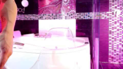 Snapshot of small_hot19 chatting on 19, 12, 2025 Small Hot19 online show from 19, 12, 2025