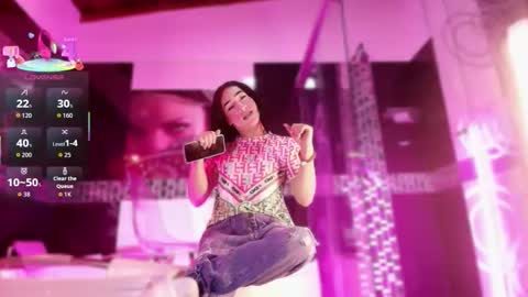 Snapshot of small_hot19 chatting on 3, 2, 2026 Small Hot19 online show from 3, 2, 2026