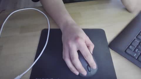 small_tom_ass online show from 9, 3, 2025