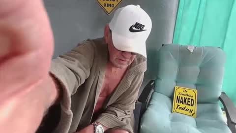 Daddy online show from 24, 2, 2025