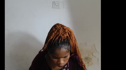 Snapshot of smallsluty chatting on 5, 6, 2026 smallsluty online show from 5, 6, 2026