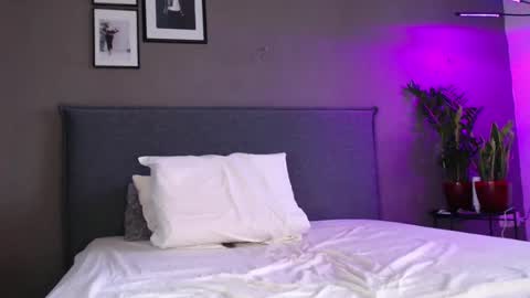 Snapshot of smalltittsbigsoul chatting on 4, 3, 2025 Anna no bbbbybybbabebyy just Anna. And dont call me mom please. online show from 4, 3, 2025