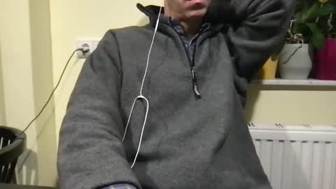 Snapshot of smart_sex69 chatting on 18, 12, 2025 smart_sex69 online show from 18, 12, 2025