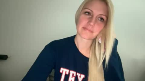 smexxii93 online show from 26, 11, 2025