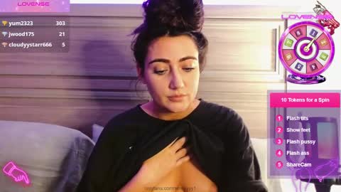 Snapshot of smexy_bun chatting on 17, 2, 2025 Smexy online show from 17, 2, 2025