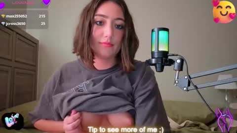 Snapshot of smexy_bun chatting on 21, 10, 2025 Smexy online show from 21, 10, 2025