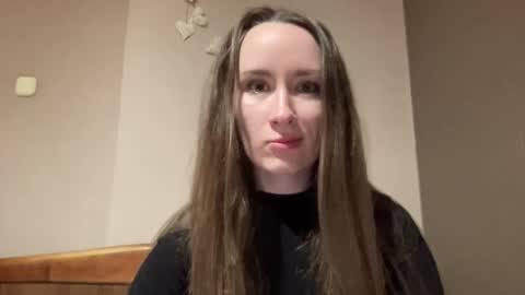 Snapshot of smilequeen_ chatting on 30, 9, 2025 smilequeen_ online show from 30, 9, 2025