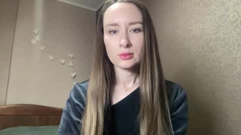 Snapshot of smilequeen_ chatting on 2, 10, 2025 smilequeen_ online show from 2, 10, 2025