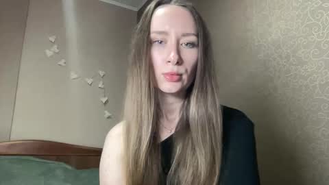 Snapshot of smilequeen_ chatting on 3, 10, 2025 smilequeen_ online show from 3, 10, 2025
