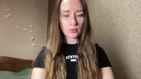 Snapshot of smilequeen_ chatting on 22, 10, 2025 smilequeen_ online show from 22, 10, 2025