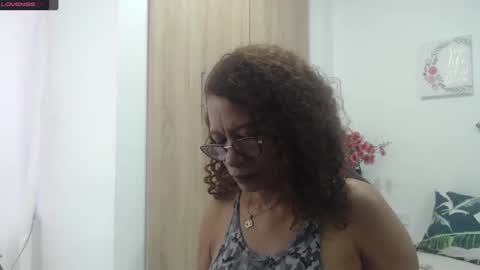 Smileth online show from 14, 2, 2025