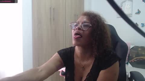Smileth online show from 22, 2, 2025