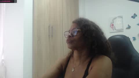Smileth online show from 27, 2, 2025
