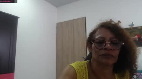 Smileth online show from 12, 3, 2025