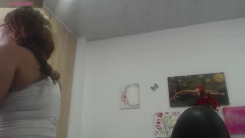 Snapshot of smilet_milf chatting on 9, 3, 2026 Smileth online show from 9, 3, 2026