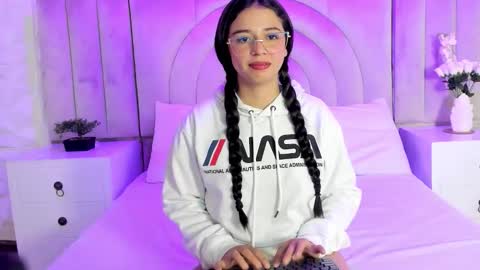 Angelica online show from 10, 2, 2026