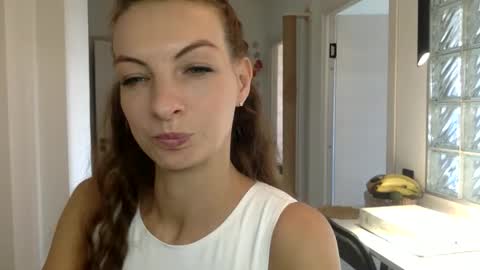 Snapshot of smiling_lexa chatting on 12, 4, 2026 smiling_lexa online show from 12, 4, 2026