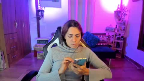 Snapshot of smilingsalor chatting on 21, 9, 2025 SmilingSalor online show from 21, 9, 2025