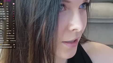 Snapshot of smilym chatting on 16, 2, 2025 smilym online show from 16, 2, 2025