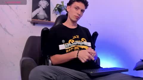 Snapshot of smitgrey chatting on 10, 2, 2025 SMIT online show from 10, 2, 2025