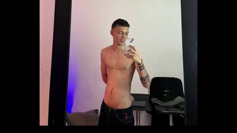 Snapshot of smitgrey chatting on 15, 9, 2025 SMIT online show from 15, 9, 2025