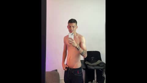 Snapshot of smitgrey chatting on 28, 9, 2025 SMIT online show from 28, 9, 2025