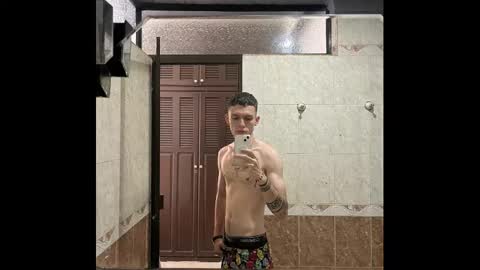 Snapshot of smitgrey chatting on 12, 10, 2025 SMIT online show from 12, 10, 2025