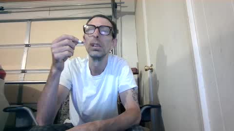 Snapshot of smkforme chatting on 4, 10, 2025 smoke-4-me online show from 4, 10, 2025