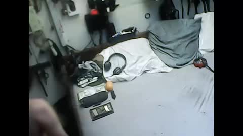 smokeslut365 online show from 1, 1, 2025