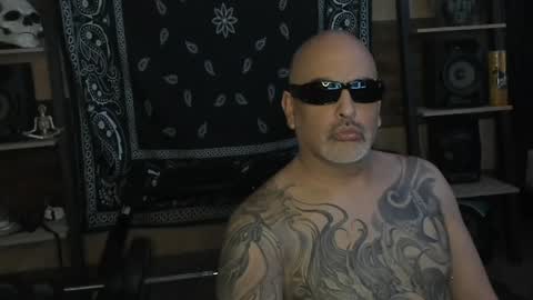 Snapshot of smokey915 chatting on 28, 12, 2024 Smokey915 online show from 28, 12, 2024