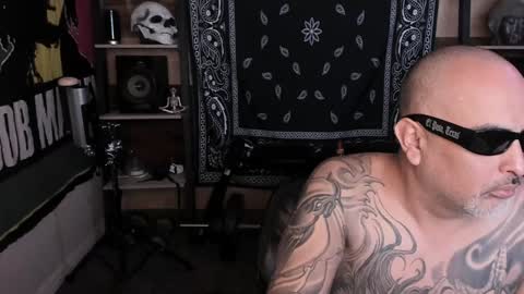 Snapshot of smokey915 chatting on 31, 12, 2024 Smokey915 online show from 31, 12, 2024