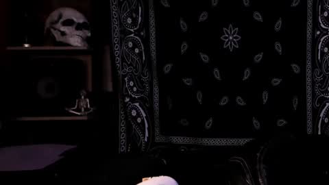 Snapshot of smokey915 chatting on 7, 1, 2025 Smokey915 online show from 7, 1, 2025