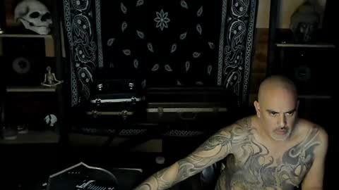 Snapshot of smokey915 chatting on 14, 1, 2025 Smokey915 online show from 14, 1, 2025