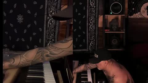 Snapshot of smokey915 chatting on 23, 2, 2025 Smokey915 online show from 23, 2, 2025