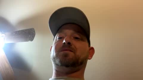 Snapshot of smokeymt420 chatting on 15, 12, 2024 smokeymt420 online show from 15, 12, 2024