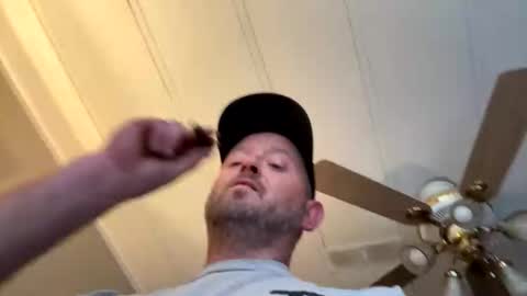 smokeymt420 online show from 24, 11, 2025