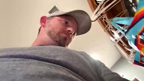 smokeymt420 online show from 21, 4, 2026