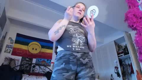 Snapshot of smokihippi chatting on 11, 2, 2025 Big Dawg online show from 11, 2, 2025
