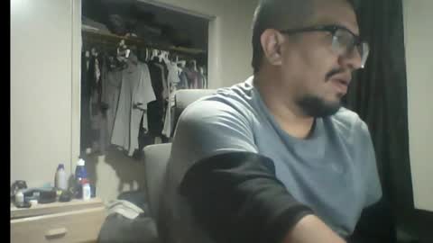 Snapshot of smoky47gxxx chatting on 2, 12, 2025 smoky47 online show from 2, 12, 2025