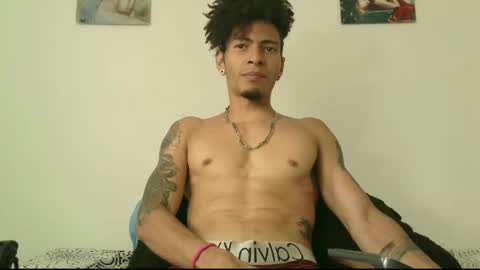 Snapshot of smookskinny chatting on 10, 11, 2025 Daniel laverde online show from 10, 11, 2025