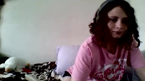 Snapshot of smoothvodka chatting on 31, 5, 2026 Bambi--Vodka online show from 31, 5, 2026