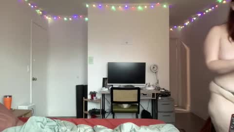 smutship online show from 17, 11, 2025