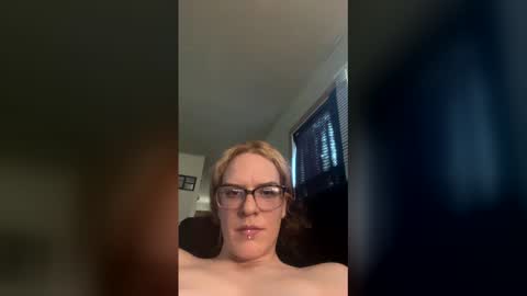 sneakkylinkk27 online show from 11, 5, 2026