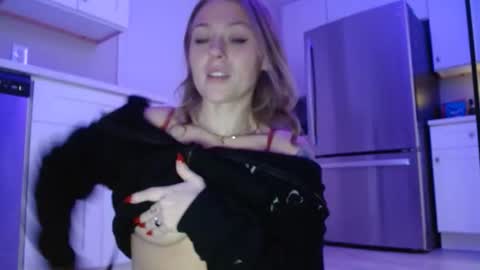 sneakyalicek online show from 24, 2, 2026