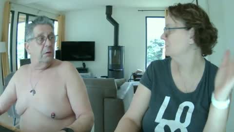 Snoeske and Woodwurm online show from 12, 2, 2025