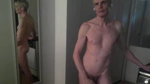 Snapshot of snoro111 chatting on 1, 4, 2026 snoro111 online show from 1, 4, 2026